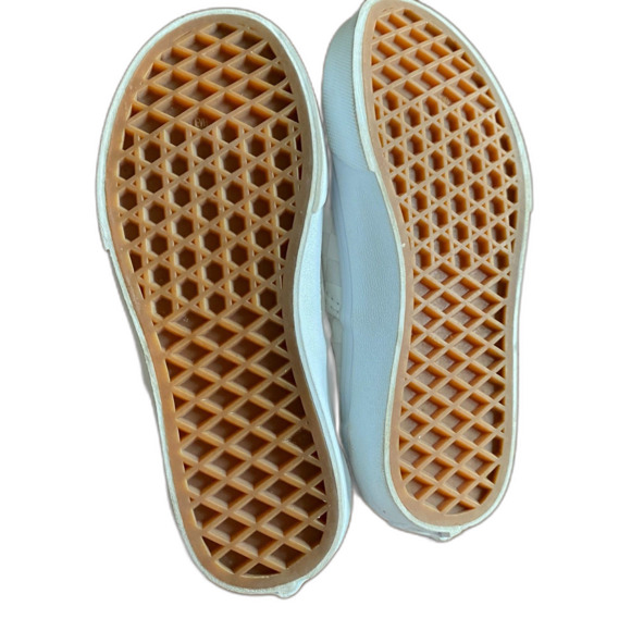 Vans White Checkered Lace-Up Sneakers Youth 1 - Picture 5 of 13